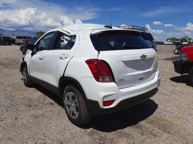 Photo 2 VIN: KL7CJKSB3JB700232 - CHEVROLET TRAX LS 