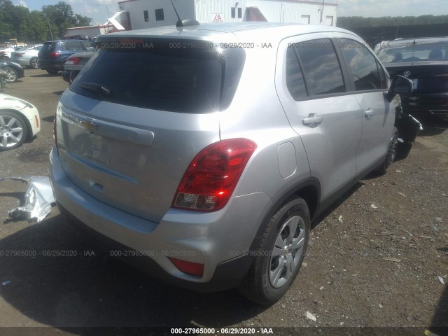 Photo 3 VIN: KL7CJKSB3JB719900 - CHEVROLET TRAX 