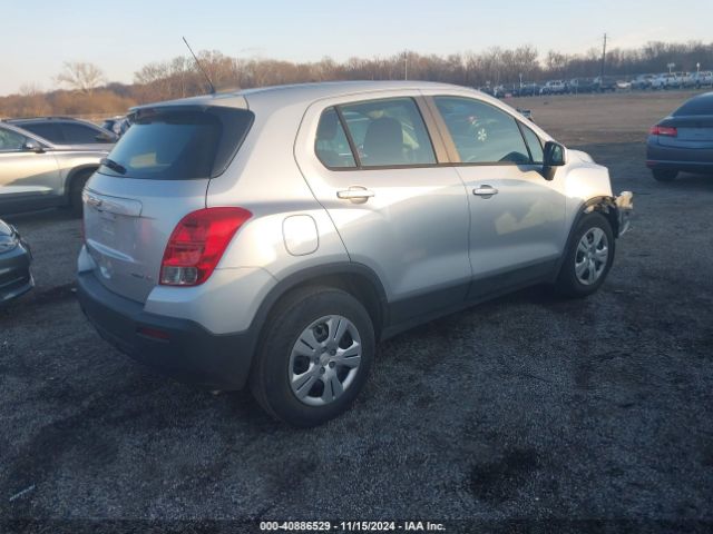 Photo 3 VIN: KL7CJKSB4FB079395 - CHEVROLET TRAX 