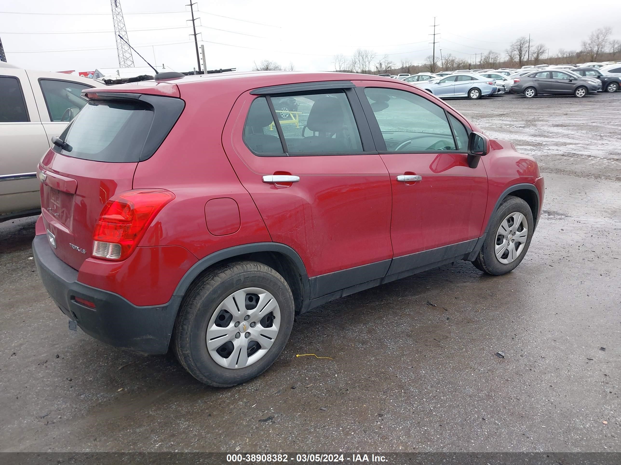 Photo 3 VIN: KL7CJKSB4FB216836 - CHEVROLET TRAX 