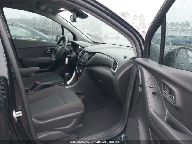 Photo 4 VIN: KL7CJKSB4MB317050 - CHEVROLET TRAX 