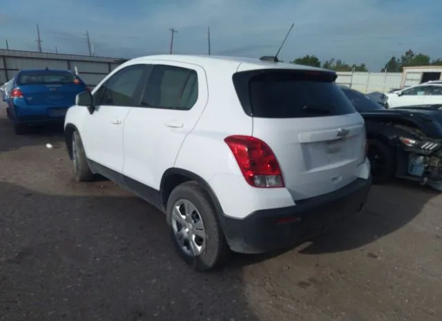 Photo 2 VIN: KL7CJKSB5FB195074 - CHEVROLET TRAX 