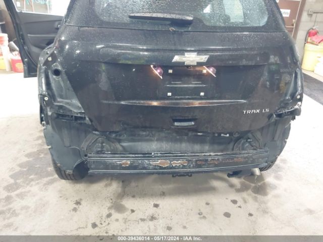 Photo 5 VIN: KL7CJKSB5GB647249 - CHEVROLET TRAX 