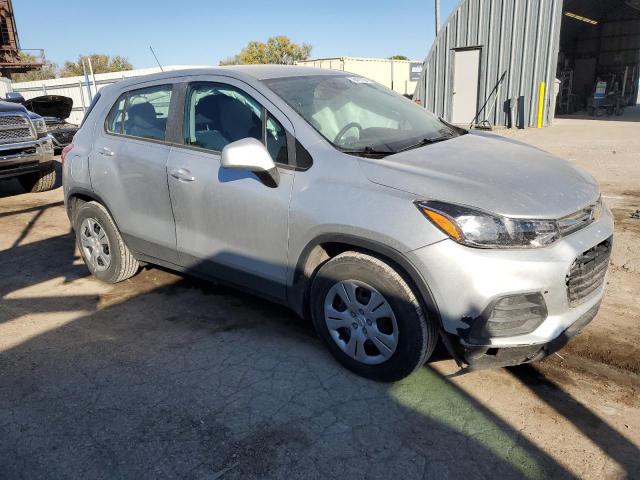 Photo 3 VIN: KL7CJKSB5HB102847 - CHEVROLET TRAX LS 