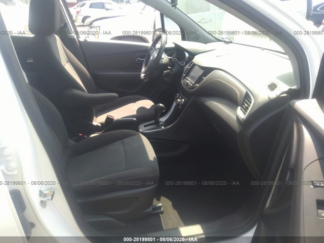 Photo 4 VIN: KL7CJKSB5HB174132 - CHEVROLET TRAX 