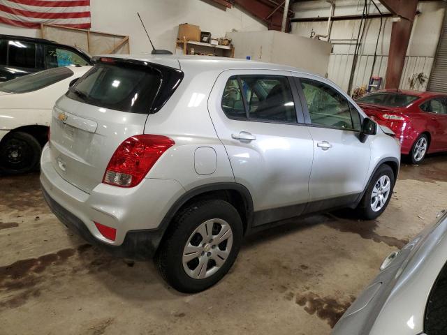 Photo 2 VIN: KL7CJKSB5JB645699 - CHEVROLET TRAX LS 