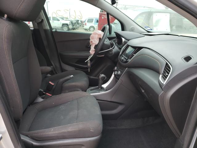 Photo 4 VIN: KL7CJKSB5LB040035 - CHEVROLET TRAX LS 