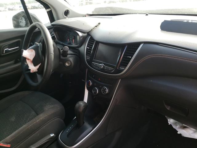 Photo 8 VIN: KL7CJKSB5MB311841 - CHEVROLET TRAX LS 