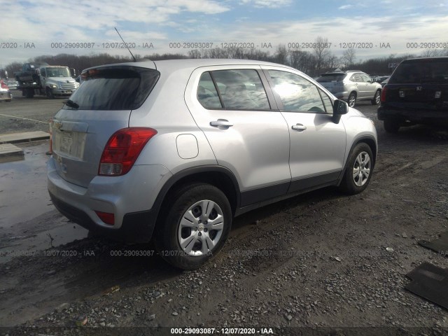 Photo 3 VIN: KL7CJKSB6HB144752 - CHEVROLET TRAX 