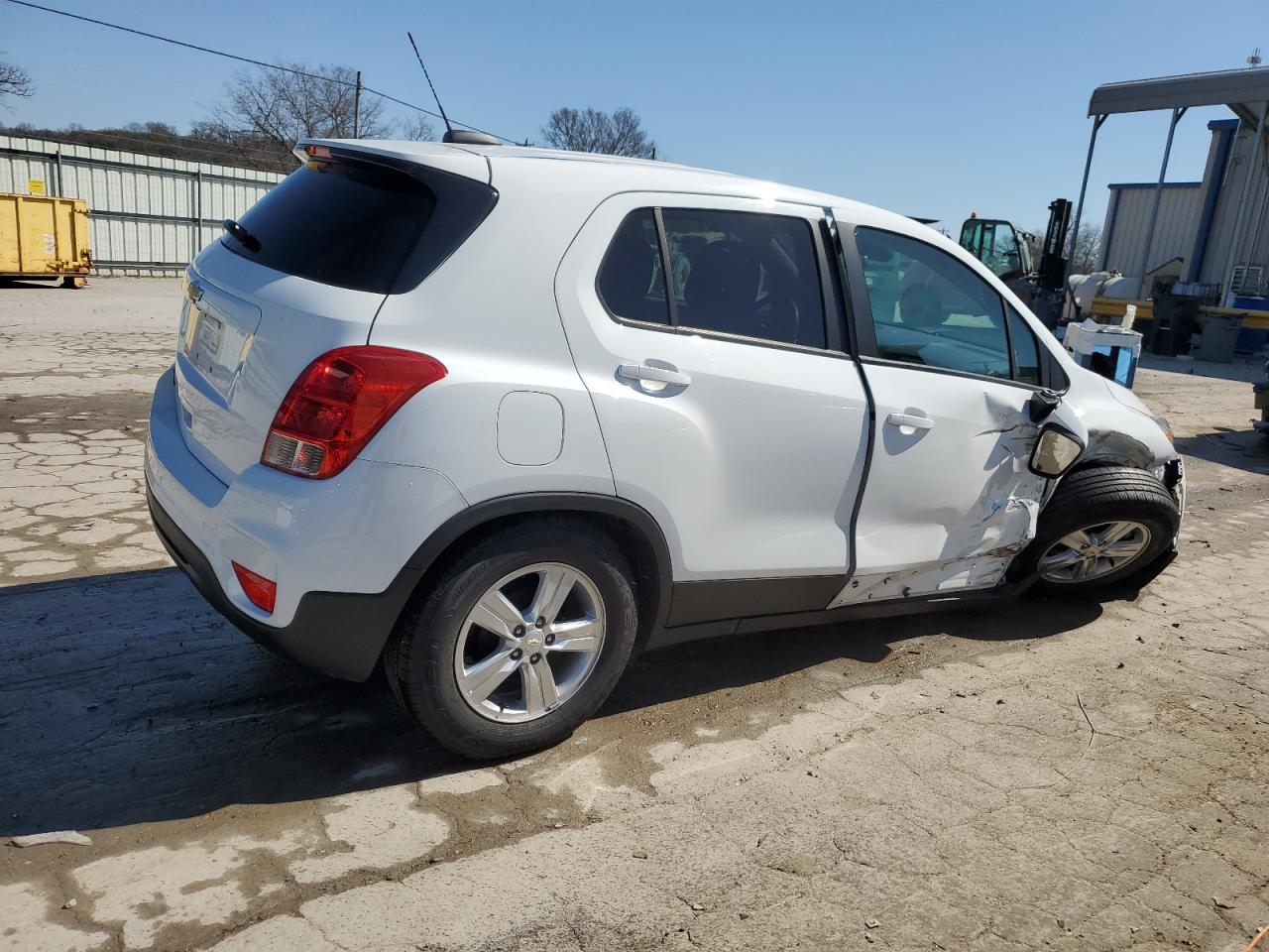 Photo 2 VIN: KL7CJKSB6LB032784 - CHEVROLET TRAX 