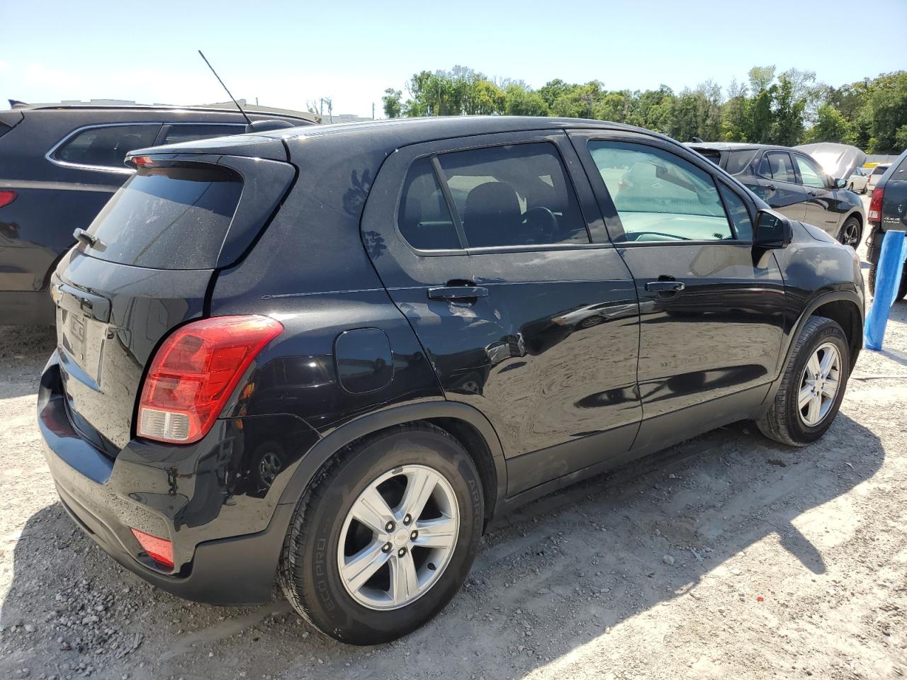 Photo 2 VIN: KL7CJKSB6MB304056 - CHEVROLET TRAX 