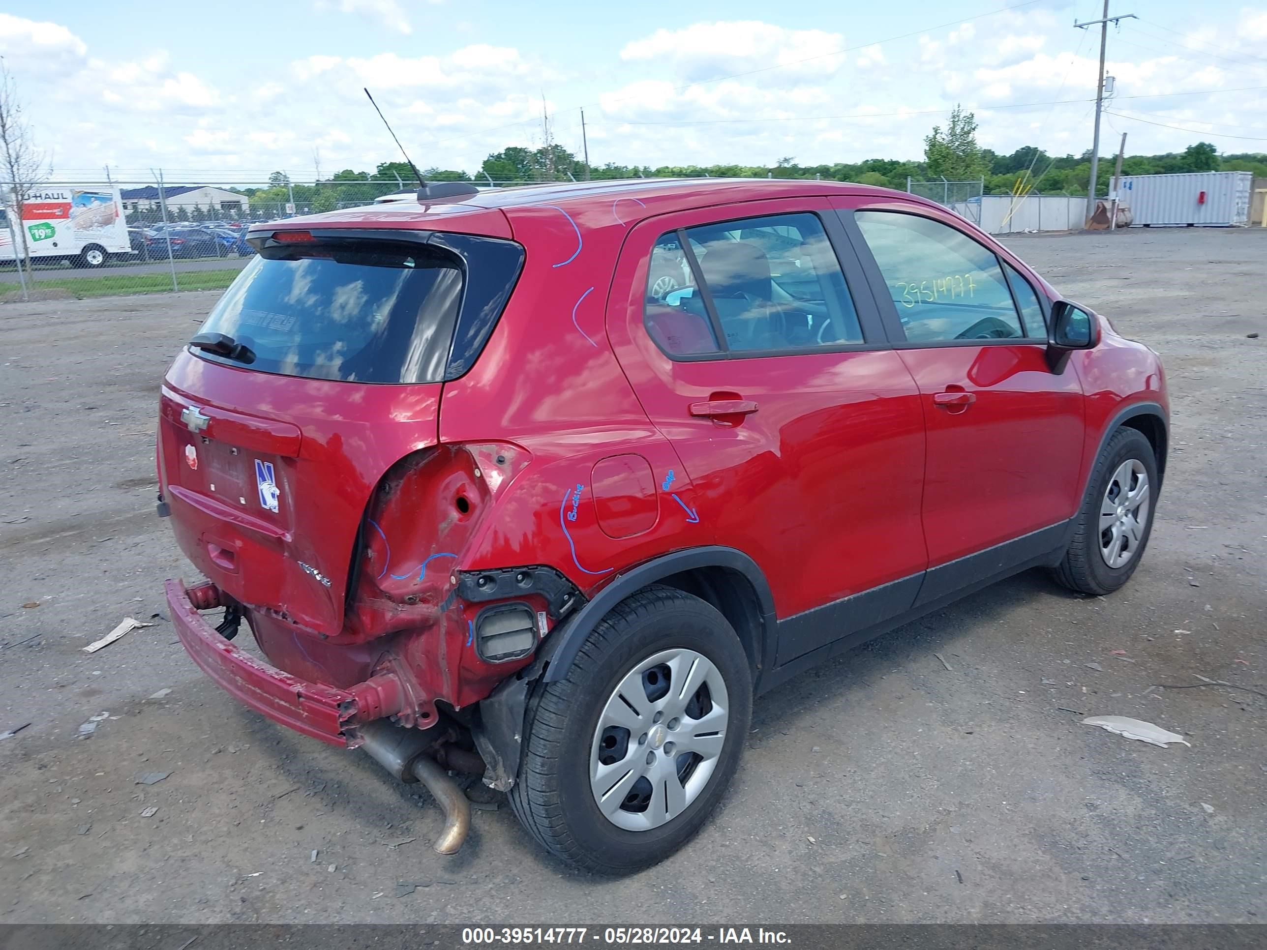 Photo 3 VIN: KL7CJKSB7FB068987 - CHEVROLET TRAX 