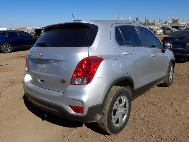 Photo 3 VIN: KL7CJKSB7HB104860 - CHEVROLET TRAX LS 