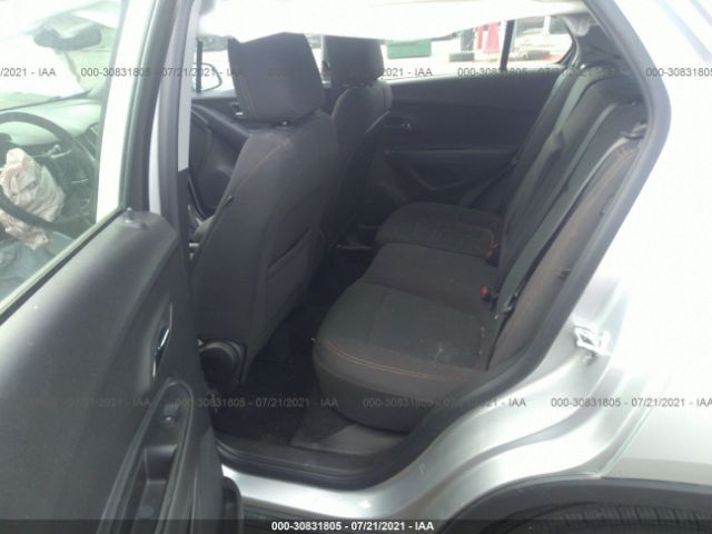 Photo 7 VIN: KL7CJKSB7HB177999 - CHEVROLET TRAX 