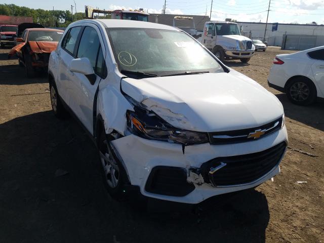 Photo 8 VIN: KL7CJKSB7JB535060 - CHEVROLET TRAX LS 