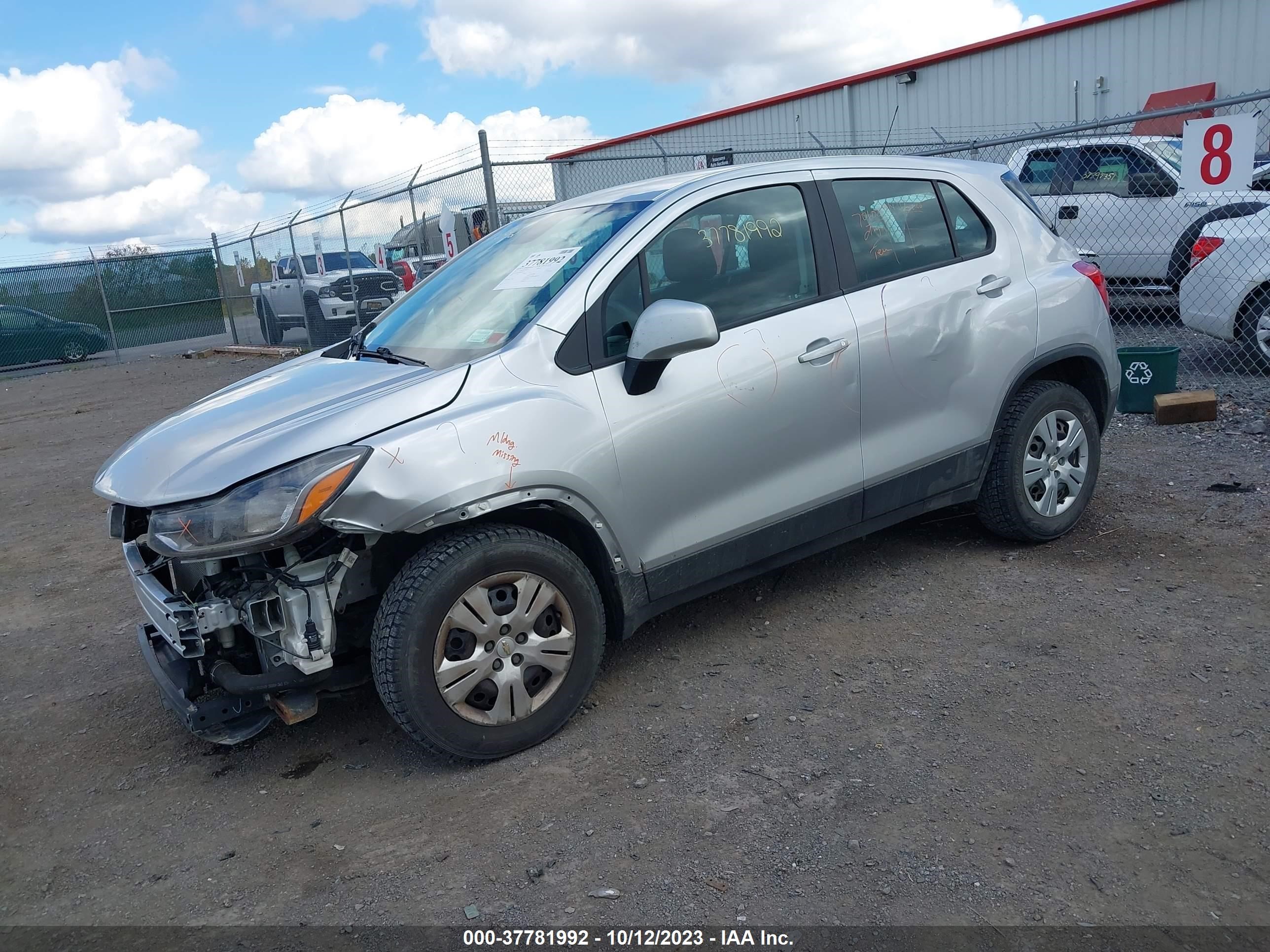 Photo 1 VIN: KL7CJKSB8HB067334 - CHEVROLET TRAX 