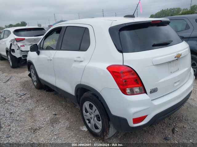 Photo 2 VIN: KL7CJKSB8HB102812 - CHEVROLET TRAX 