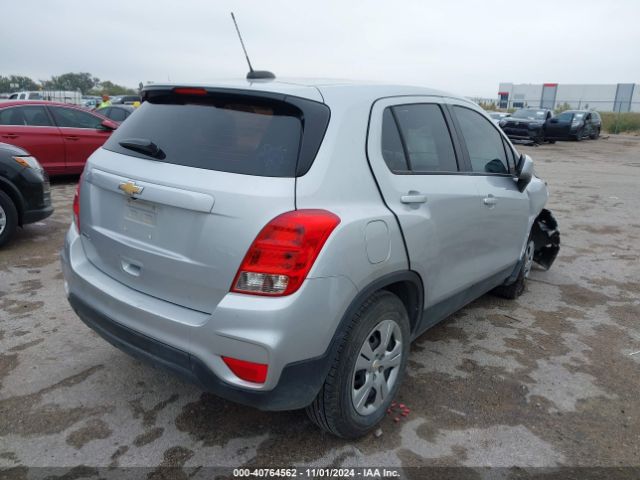 Photo 3 VIN: KL7CJKSB8JB708729 - CHEVROLET TRAX 