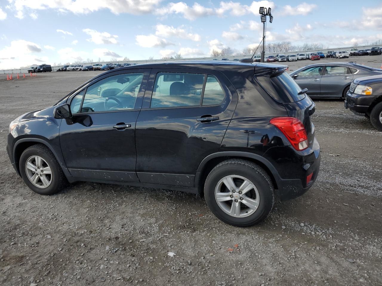 Photo 1 VIN: KL7CJKSB8LB039039 - CHEVROLET TRAX 