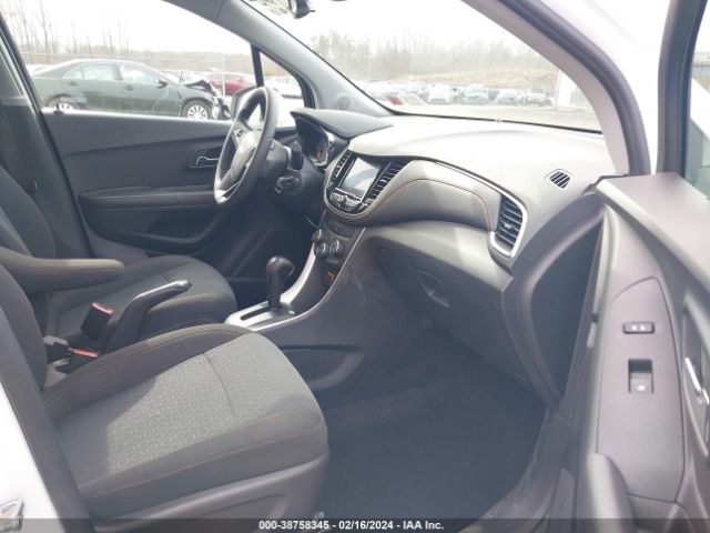 Photo 4 VIN: KL7CJKSB8LB058576 - CHEVROLET TRAX 