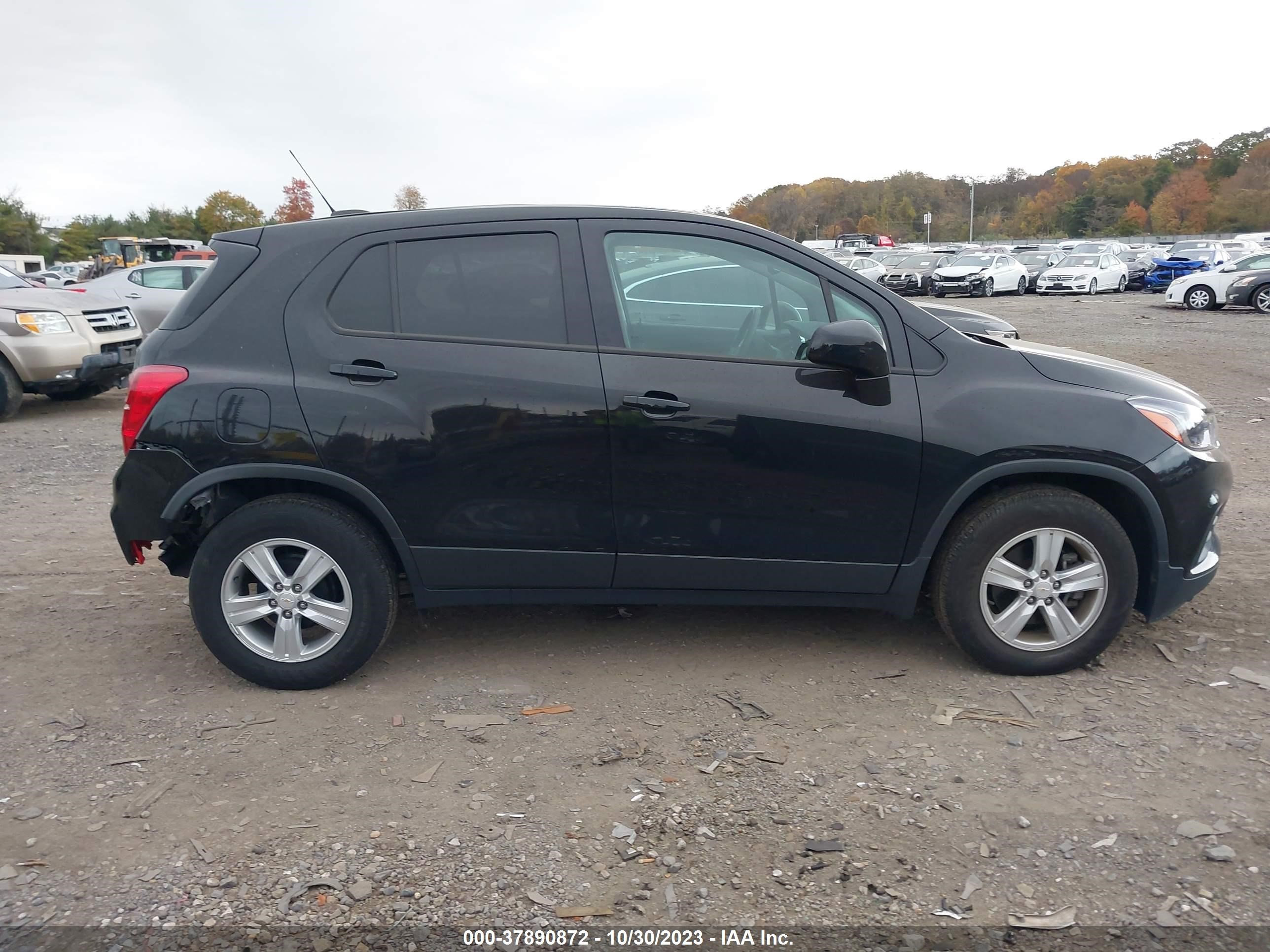 Photo 12 VIN: KL7CJKSB8MB319657 - CHEVROLET TRAX 