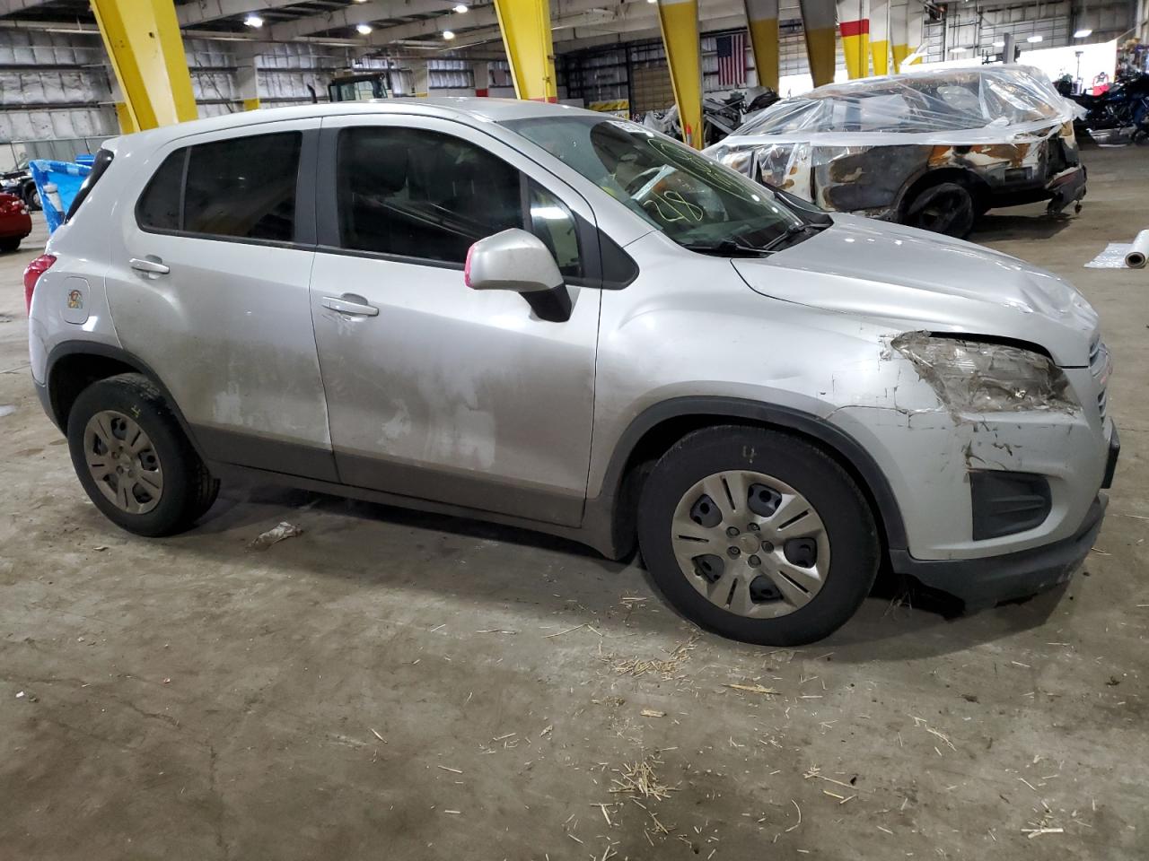 Photo 3 VIN: KL7CJKSB9FB096709 - CHEVROLET TRAX 