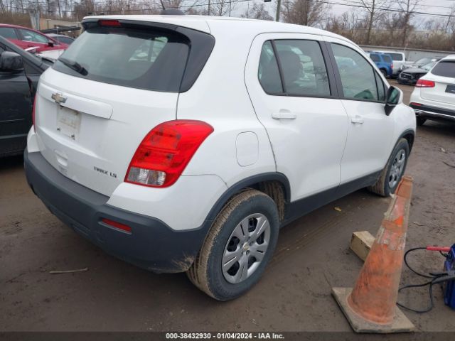 Photo 3 VIN: KL7CJKSB9FB109183 - CHEVROLET TRAX 