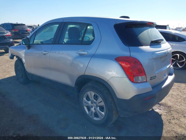 Photo 2 VIN: KL7CJKSB9GB612018 - CHEVROLET TRAX 