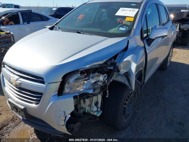 Photo 5 VIN: KL7CJKSB9GB612018 - CHEVROLET TRAX 