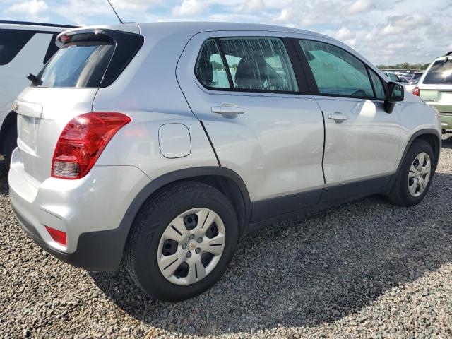 Photo 2 VIN: KL7CJKSB9HB202899 - CHEVROLET TRAX LS 