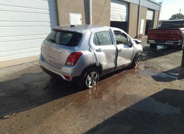 Photo 3 VIN: KL7CJKSB9JB581358 - CHEVROLET TRAX 