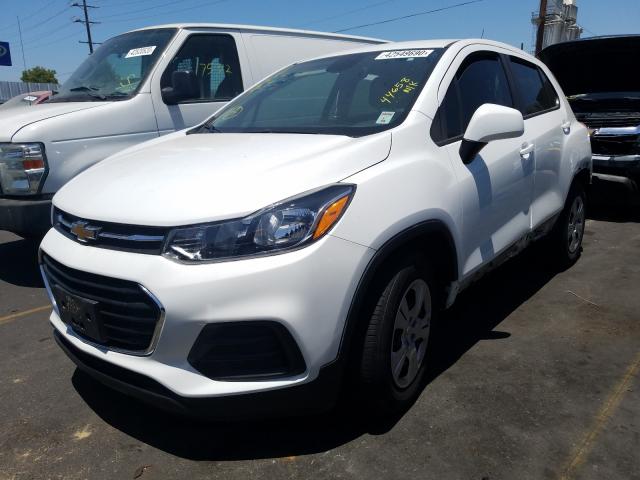 Photo 1 VIN: KL7CJKSB9JB597320 - CHEVROLET TRAX LS 