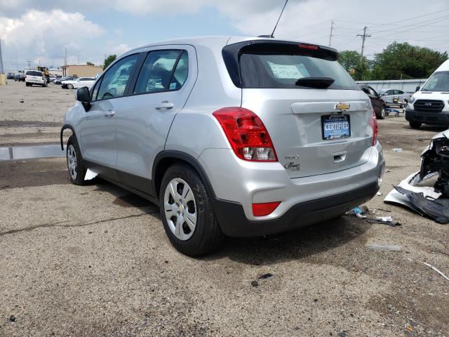 Photo 2 VIN: KL7CJKSB9JB610275 - CHEVROLET TRAX LS 