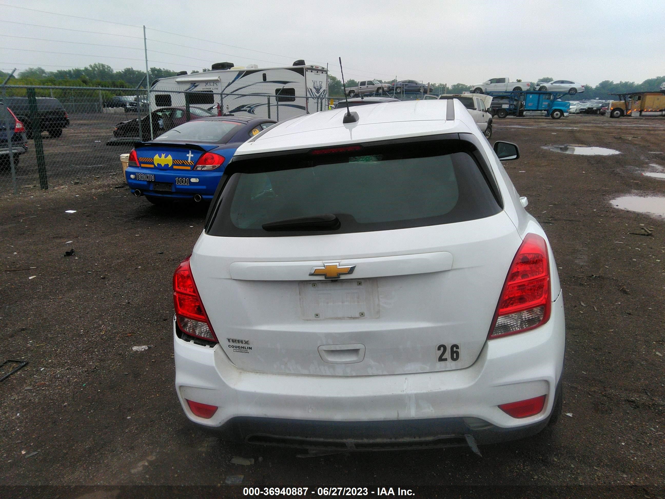 Photo 15 VIN: KL7CJKSB9LB317429 - CHEVROLET TRAX 