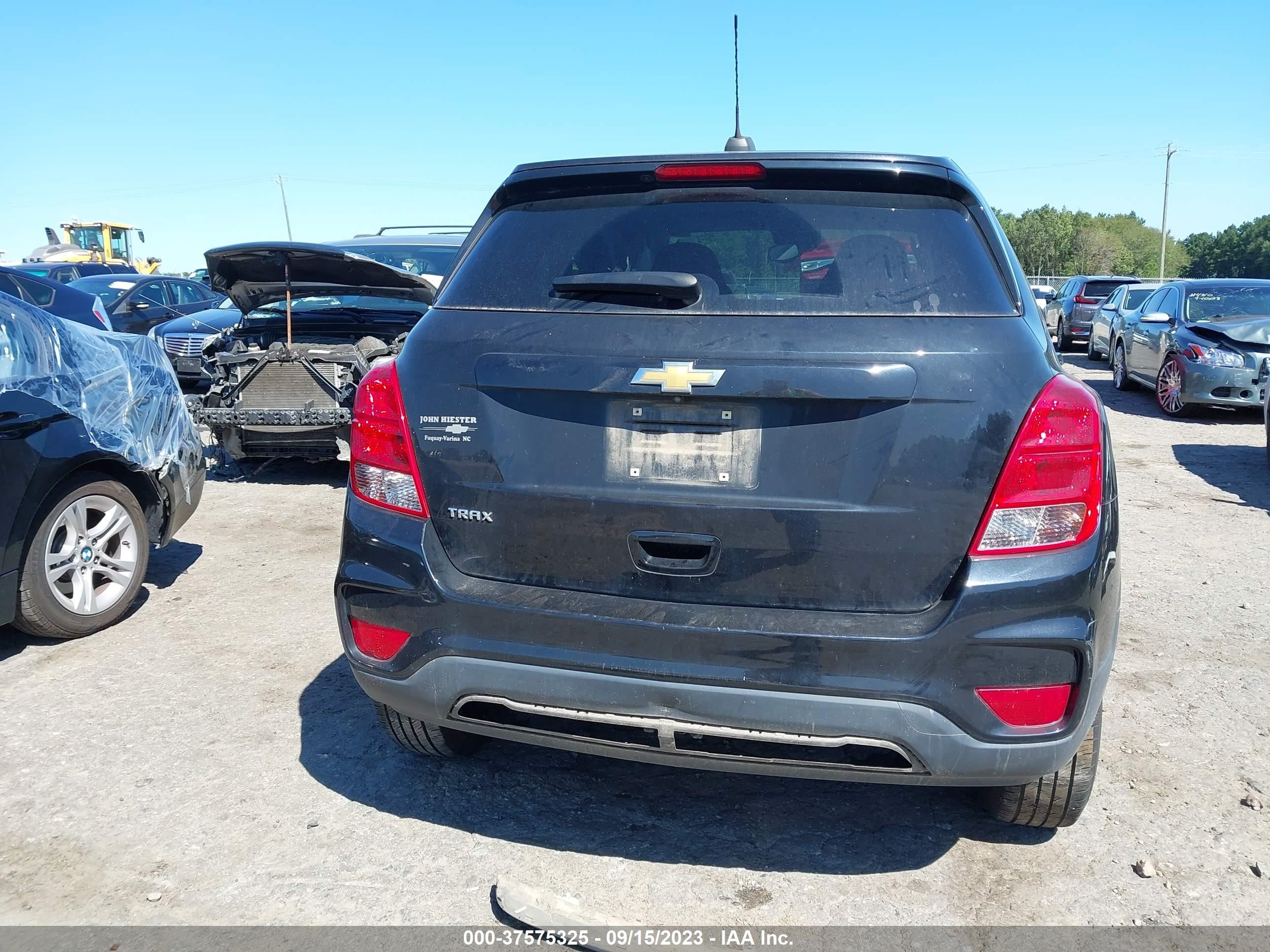 Photo 15 VIN: KL7CJKSB9LB337552 - CHEVROLET TRAX 