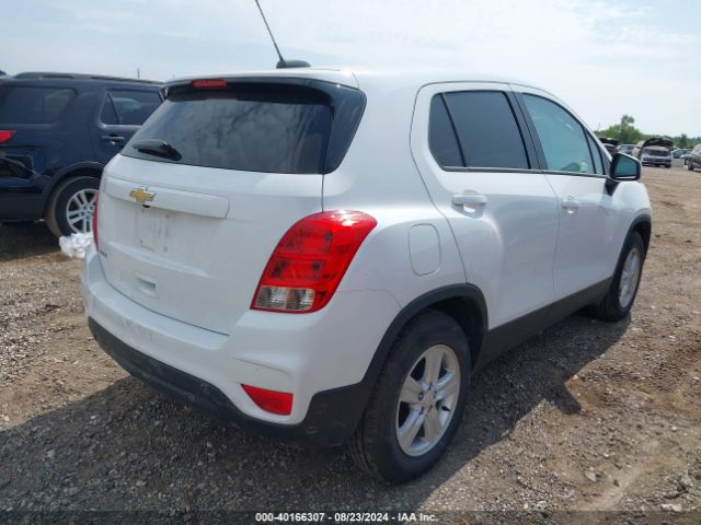 Photo 3 VIN: KL7CJKSB9MB316928 - CHEVROLET TRAX 