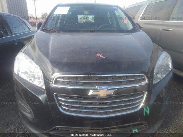 Photo 5 VIN: KL7CJKSBXGB701564 - CHEVROLET TRAX 