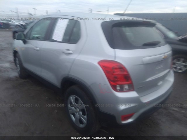 Photo 2 VIN: KL7CJKSBXHB252386 - CHEVROLET TRAX 