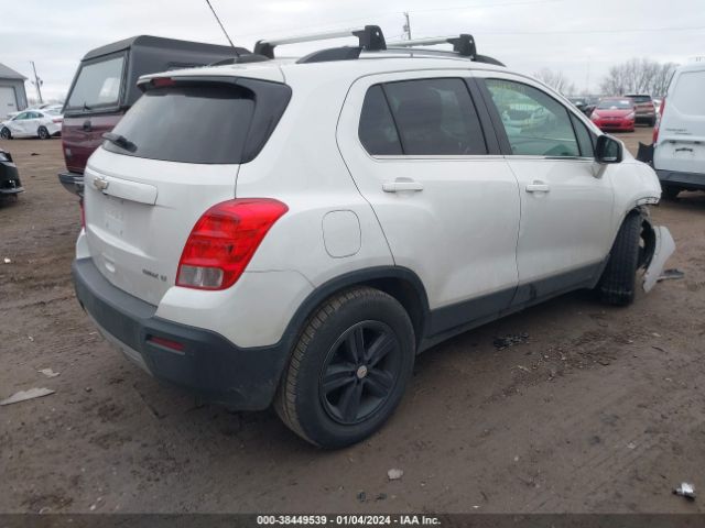 Photo 3 VIN: KL7CJLSB0FB107229 - CHEVROLET TRAX 