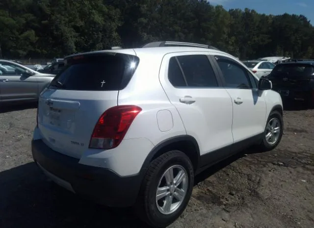 Photo 3 VIN: KL7CJLSB0FB131000 - CHEVROLET TRAX 