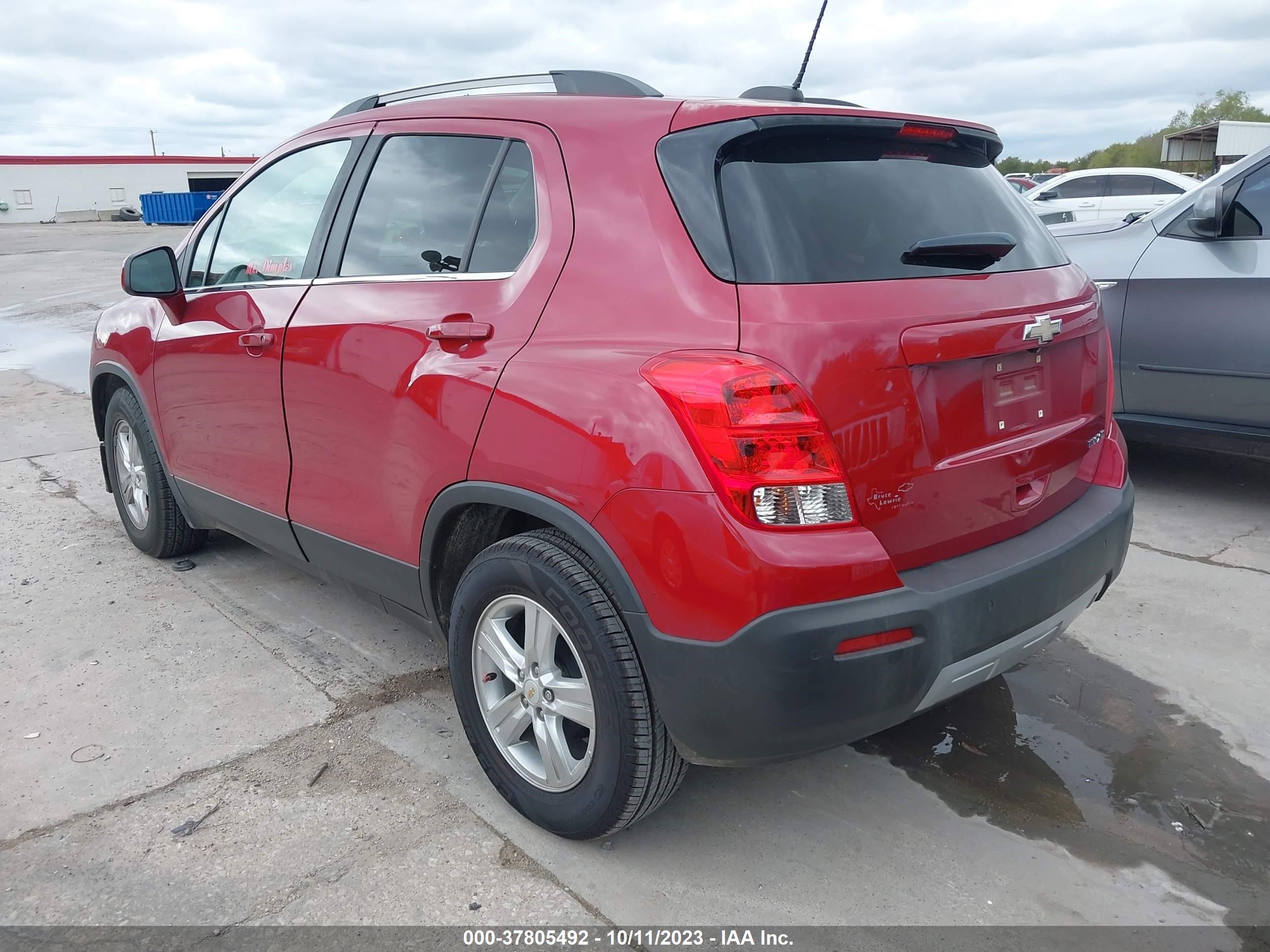 Photo 2 VIN: KL7CJLSB0FB232005 - CHEVROLET TRAX 