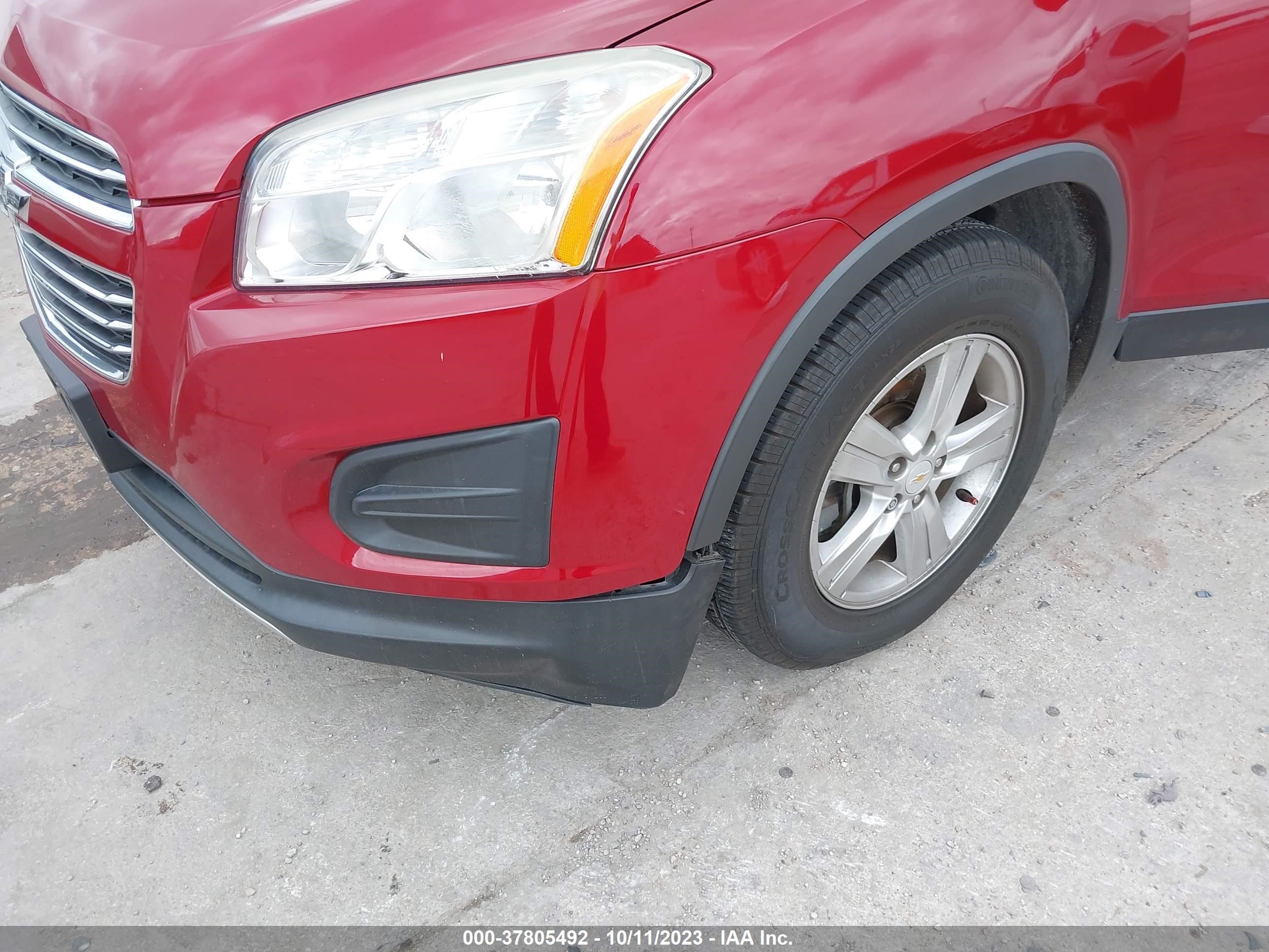 Photo 5 VIN: KL7CJLSB0FB232005 - CHEVROLET TRAX 