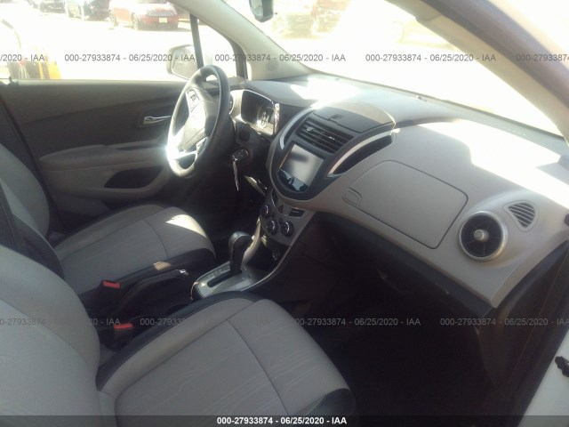 Photo 4 VIN: KL7CJLSB0GB651585 - CHEVROLET TRAX 