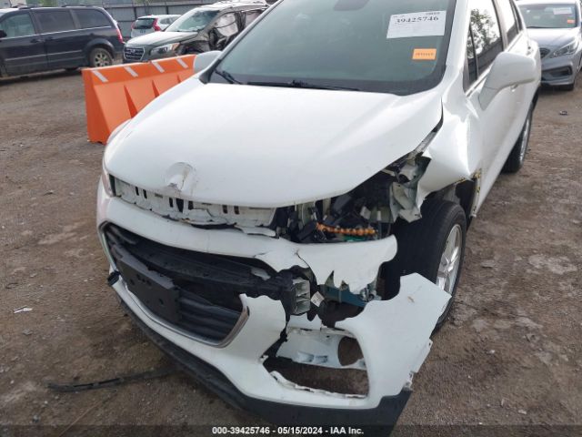 Photo 5 VIN: KL7CJLSB0HB160533 - CHEVROLET TRAX 