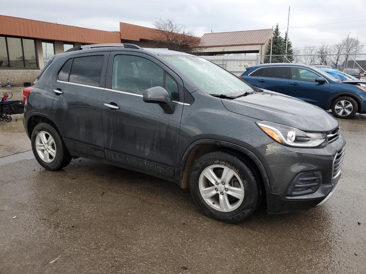 Photo 3 VIN: KL7CJLSB0HB216468 - CHEVROLET TRAX 