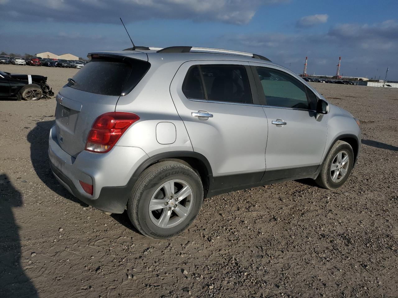 Photo 2 VIN: KL7CJLSB0HB251091 - CHEVROLET TRAX 