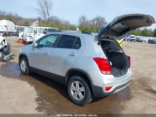 Photo 2 VIN: KL7CJLSB0JB599463 - CHEVROLET TRAX 