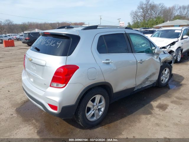 Photo 3 VIN: KL7CJLSB0JB599463 - CHEVROLET TRAX 