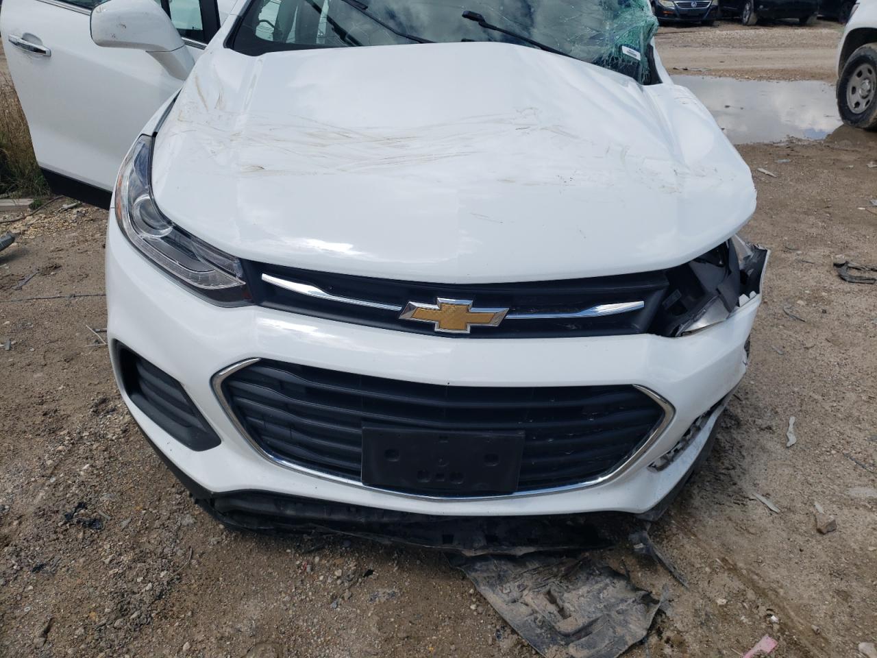 Photo 11 VIN: KL7CJLSB0JB637497 - CHEVROLET TRAX 