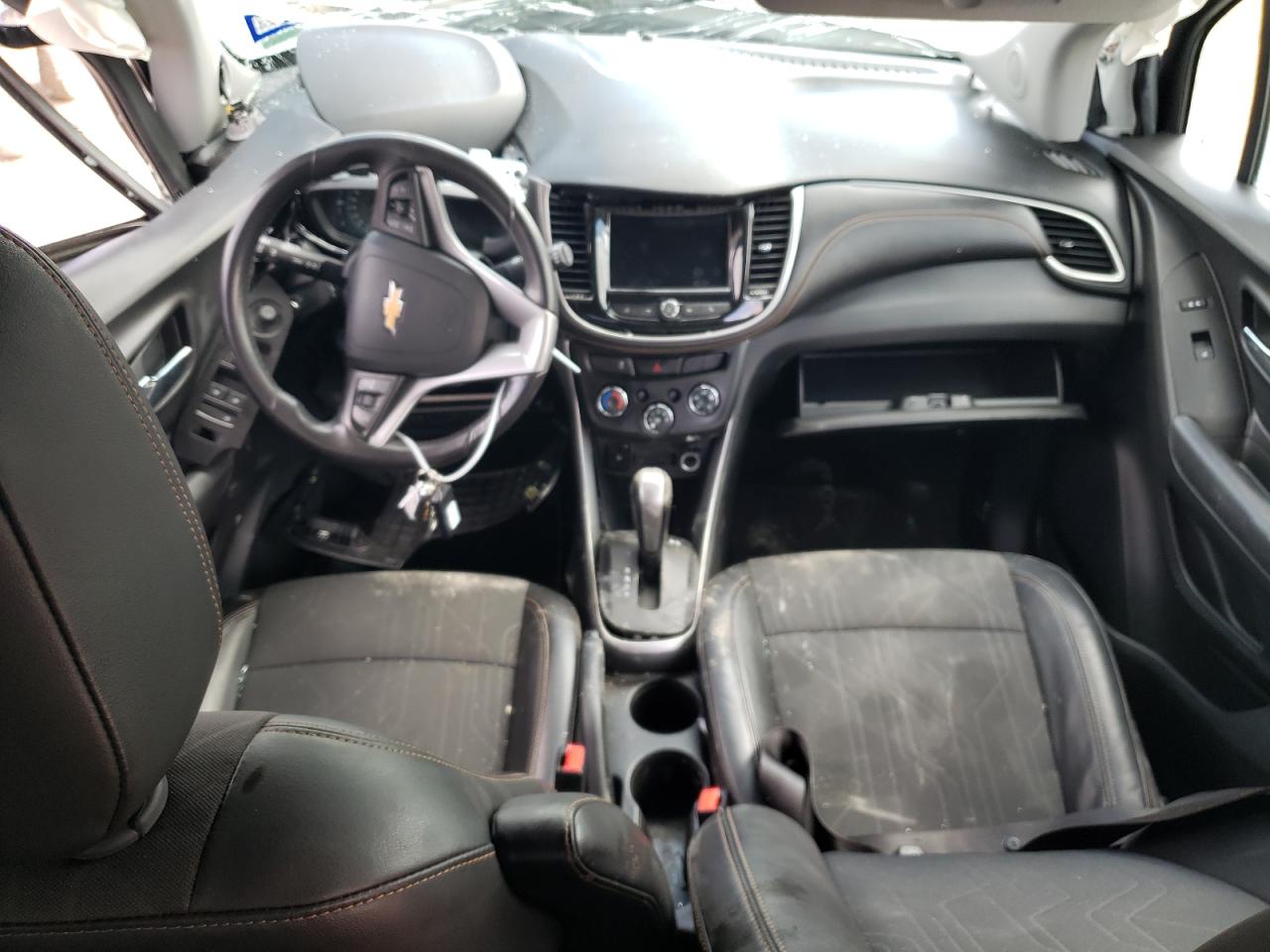 Photo 7 VIN: KL7CJLSB0JB637497 - CHEVROLET TRAX 